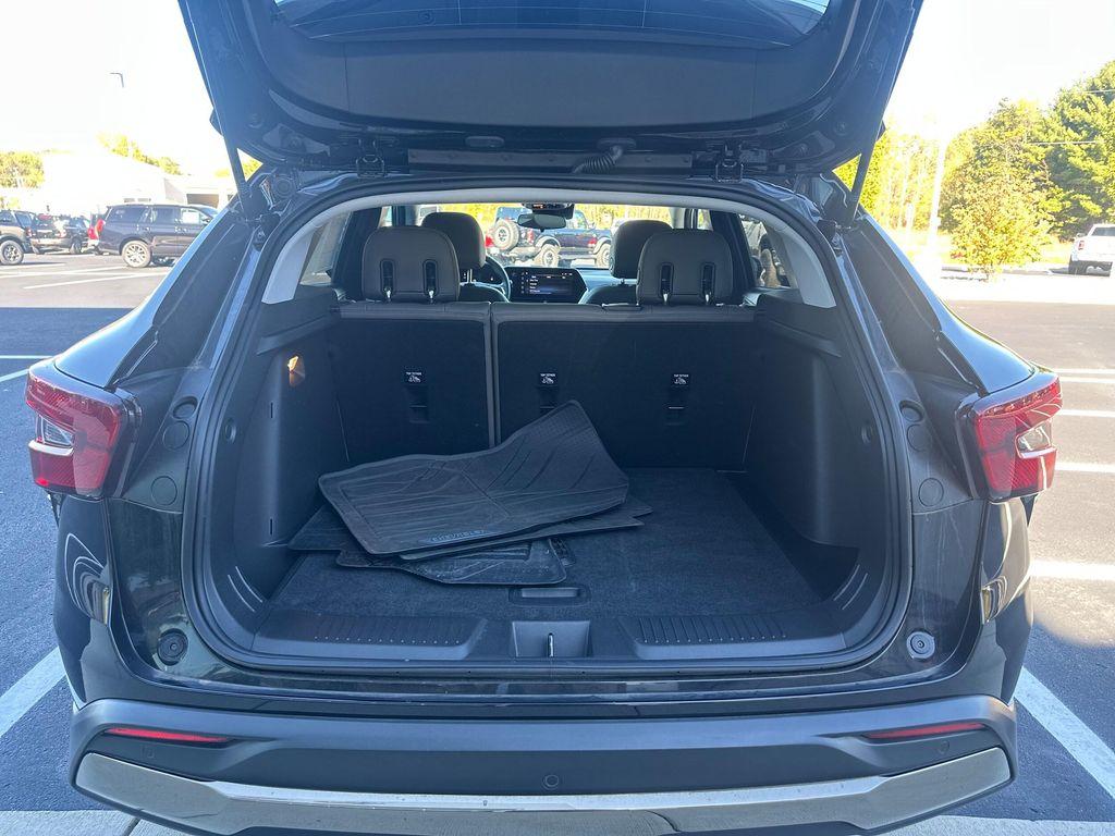 used 2025 Chevrolet Trax car, priced at $25,550