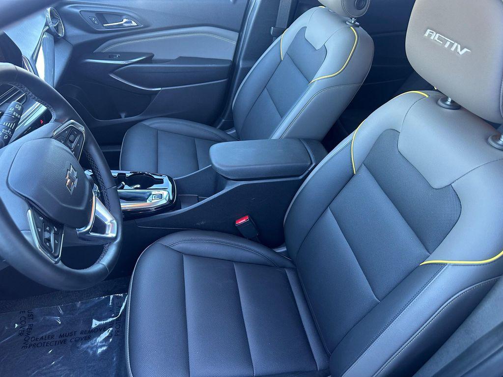 used 2025 Chevrolet Trax car, priced at $25,550