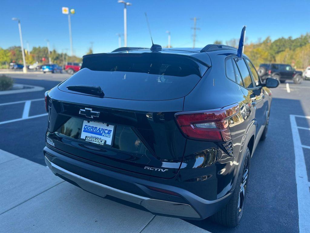 used 2025 Chevrolet Trax car, priced at $25,550