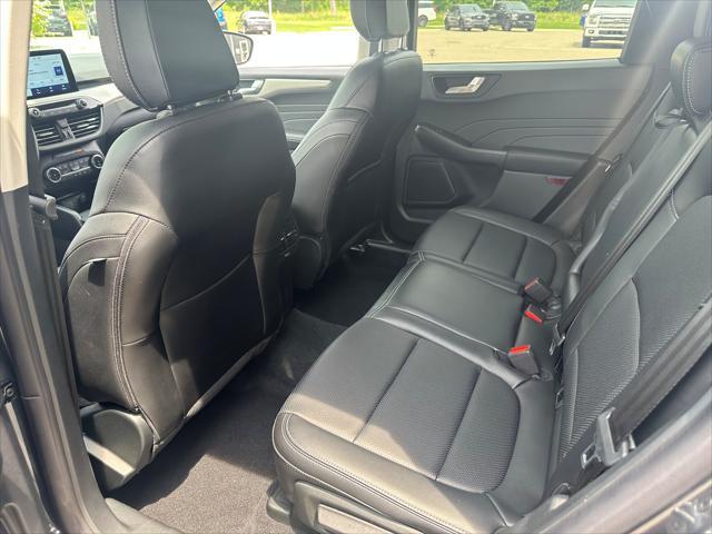 used 2022 Ford Escape car, priced at $28,553