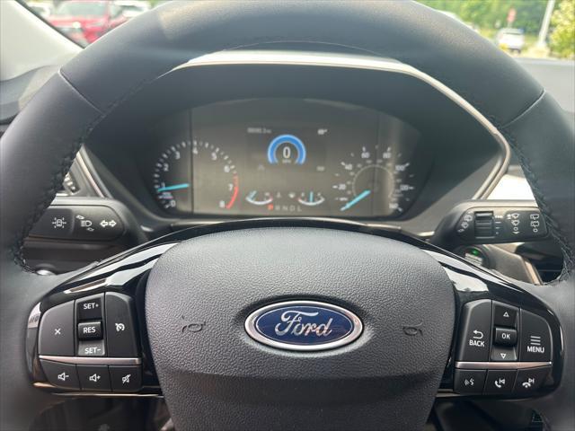 used 2022 Ford Escape car, priced at $28,553