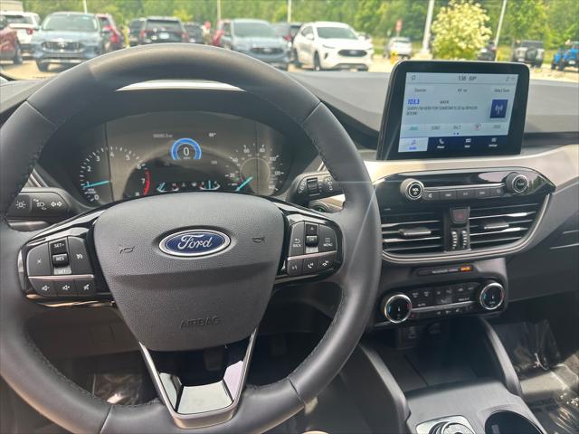 used 2022 Ford Escape car, priced at $28,553