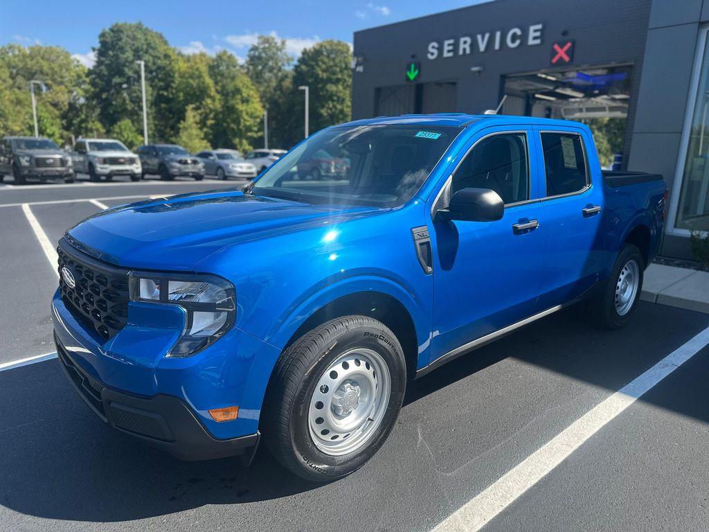 new 2025 Ford Maverick car, priced at $32,180