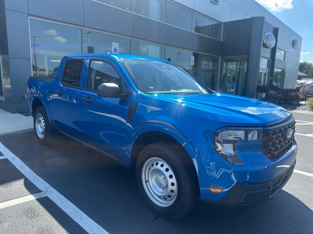 new 2025 Ford Maverick car, priced at $32,180