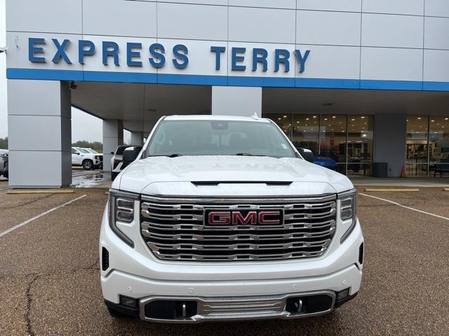 used 2022 GMC Sierra 1500 car, priced at $53,591