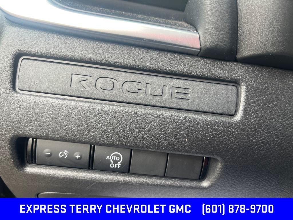 used 2023 Nissan Rogue car, priced at $21,950