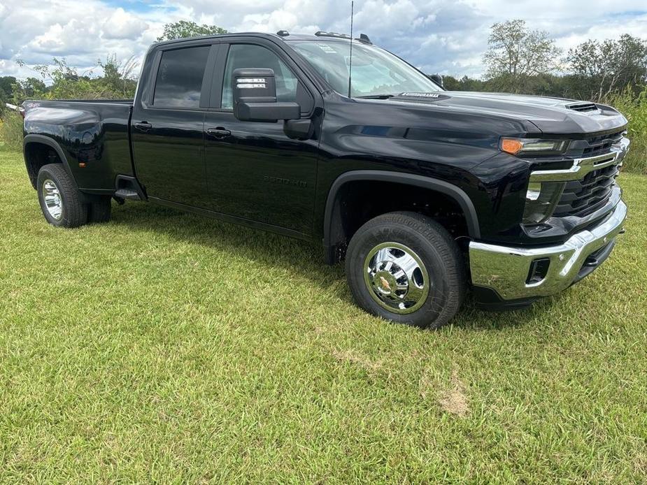 new 2025 Chevrolet Silverado 3500 car