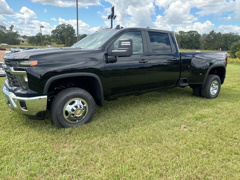 new 2025 Chevrolet Silverado 3500 car