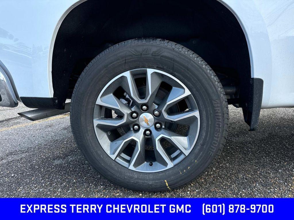 new 2025 Chevrolet Silverado 1500 car