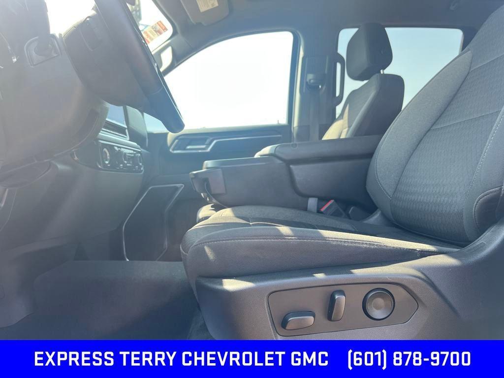 used 2023 Chevrolet Silverado 1500 car, priced at $39,990