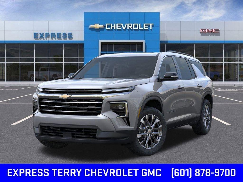 new 2025 Chevrolet Traverse car