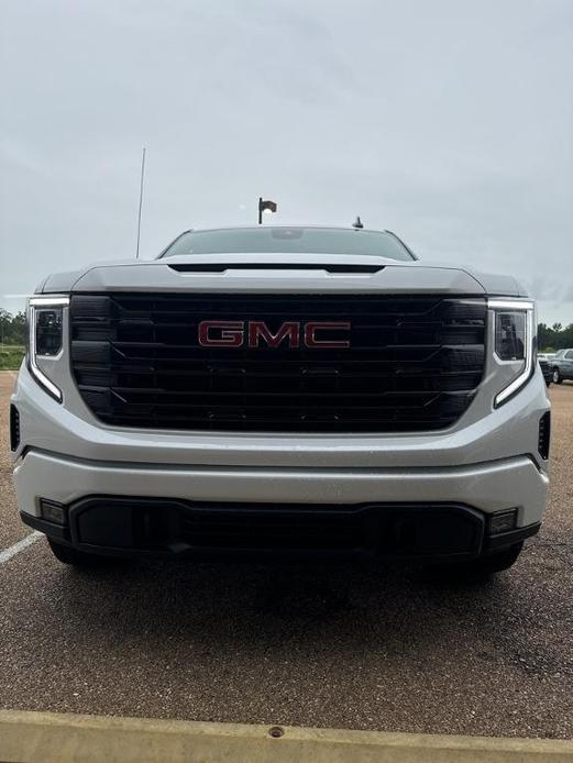 new 2024 GMC Sierra 1500 car, priced at $55,345