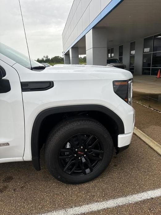 new 2024 GMC Sierra 1500 car, priced at $55,345