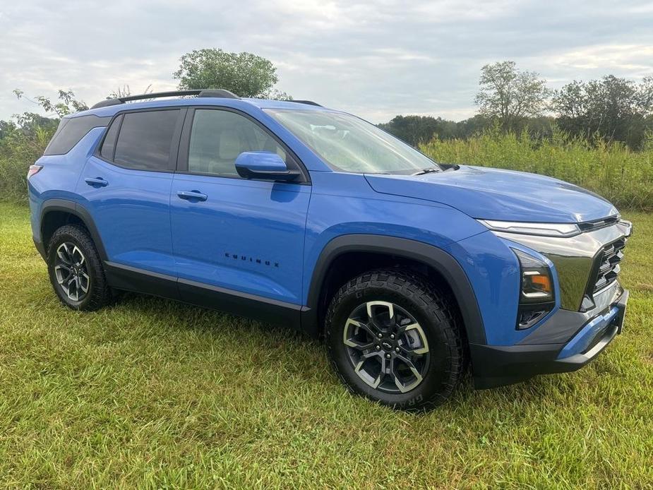 new 2025 Chevrolet Equinox car