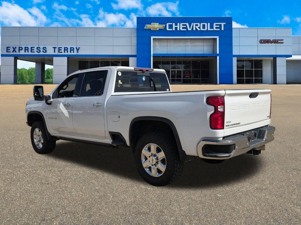 used 2022 Chevrolet Silverado 2500 car, priced at $55,900