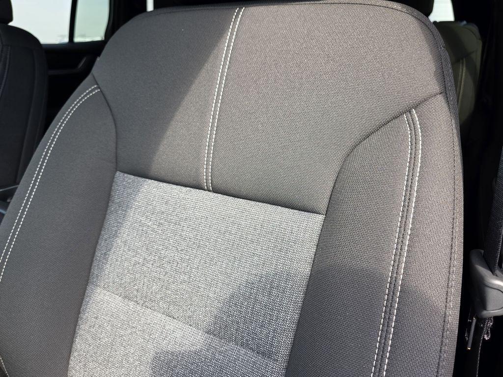 new 2025 GMC Acadia car, priced at $44,140