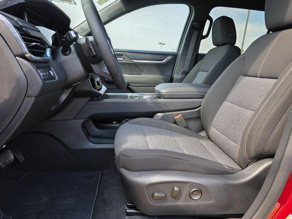 new 2025 GMC Acadia car, priced at $44,140