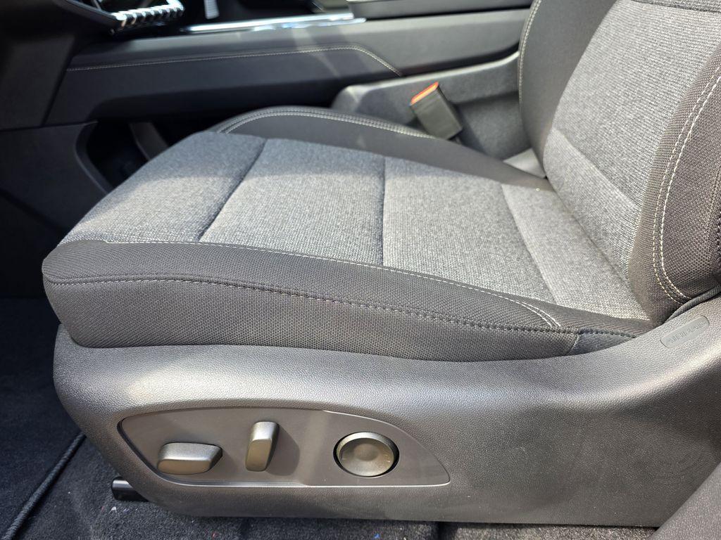 new 2025 GMC Acadia car, priced at $44,140