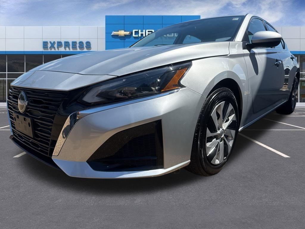 used 2023 Nissan Altima car, priced at $19,990