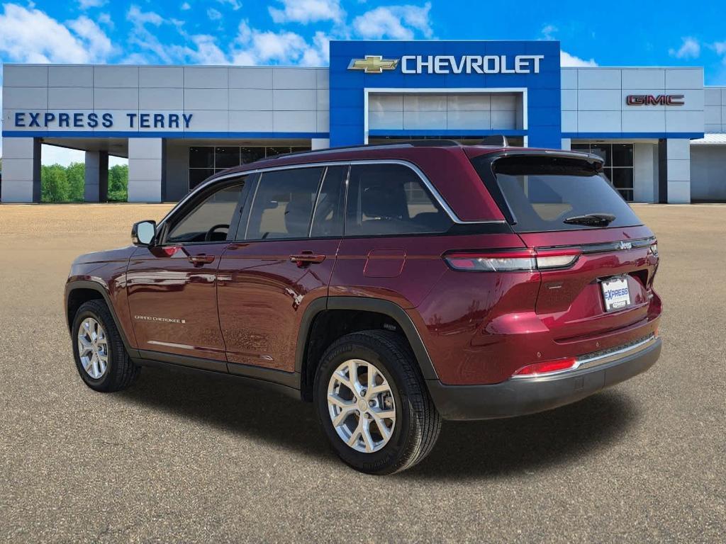 used 2023 Jeep Grand Cherokee car, priced at $30,475