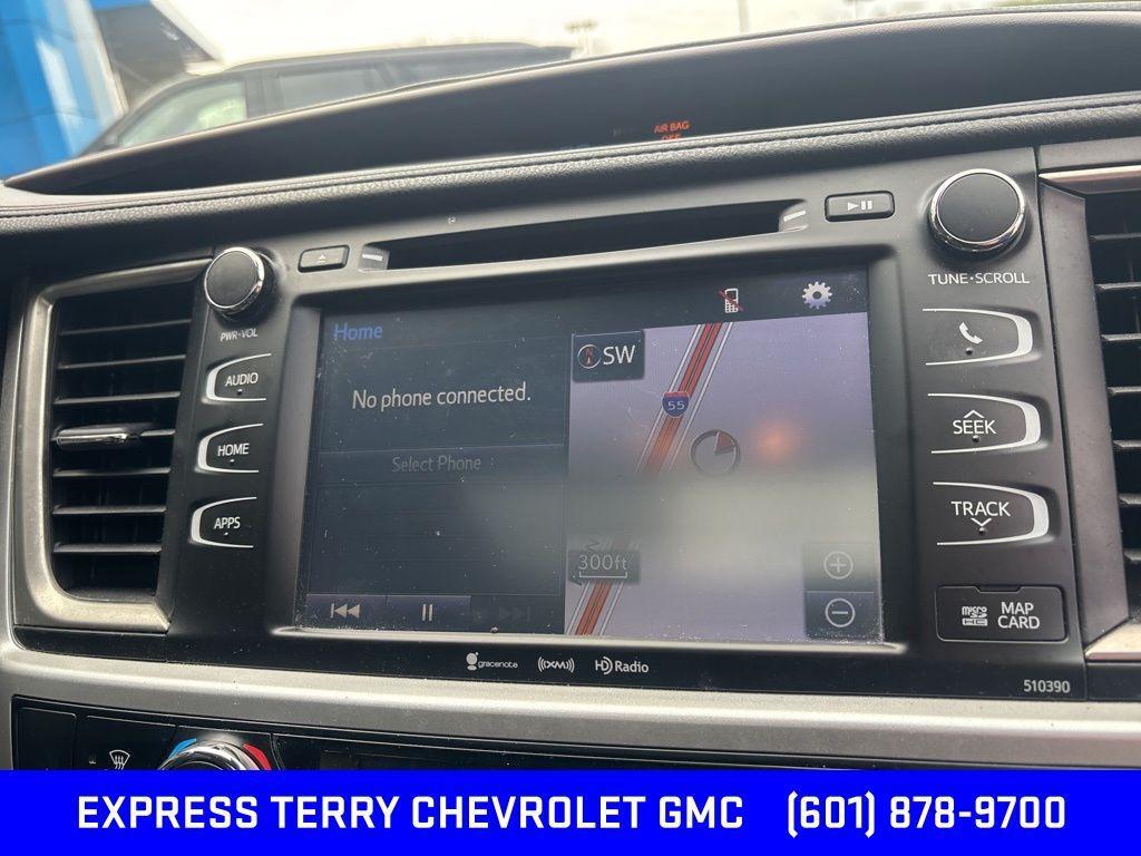used 2019 Toyota Highlander car, priced at $23,491
