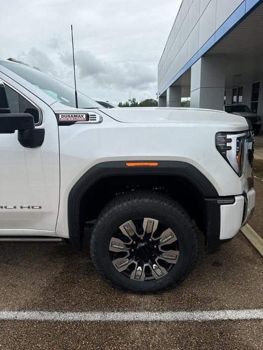 new 2024 GMC Sierra 2500 car, priced at $91,690