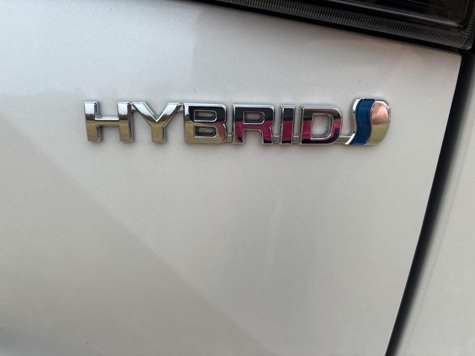 used 2024 Toyota Highlander Hybrid car, priced at $46,591