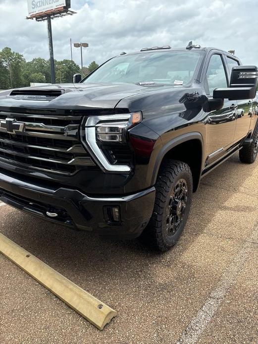 new 2024 Chevrolet Silverado 2500 car, priced at $83,445