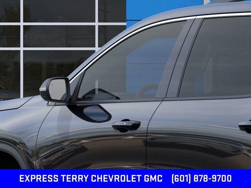 new 2025 Chevrolet Traverse car