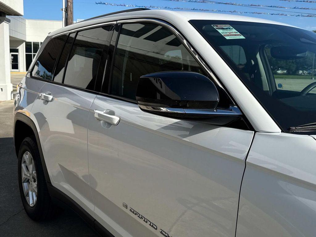 used 2023 Jeep Grand Cherokee car, priced at $27,990