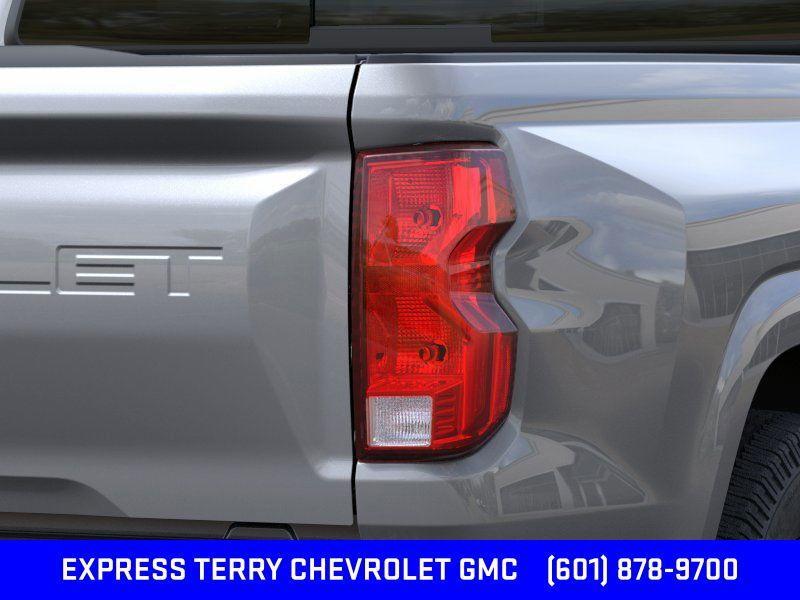 new 2025 Chevrolet Colorado car