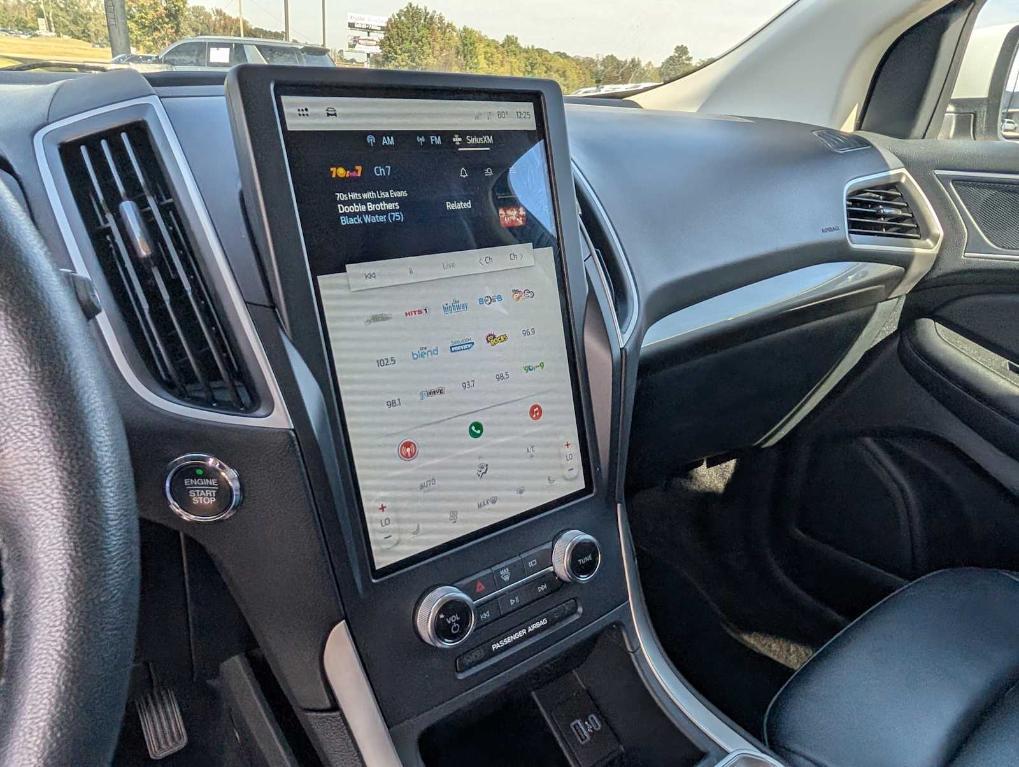 used 2024 Ford Edge car, priced at $20,900