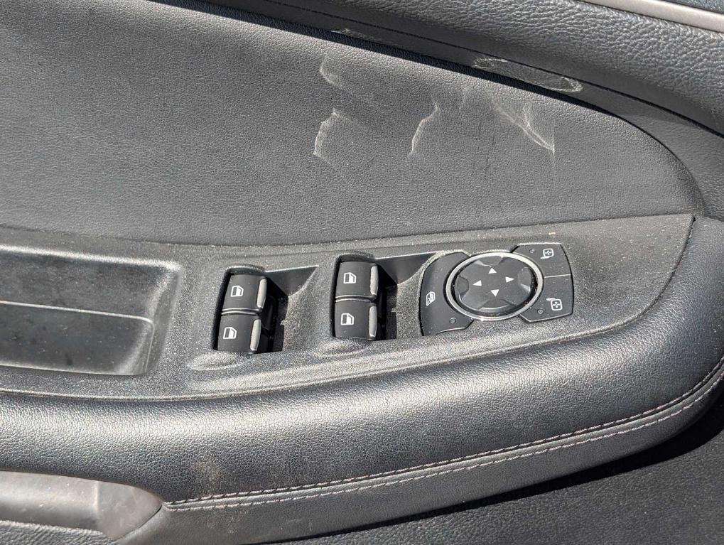 used 2024 Ford Edge car, priced at $20,900