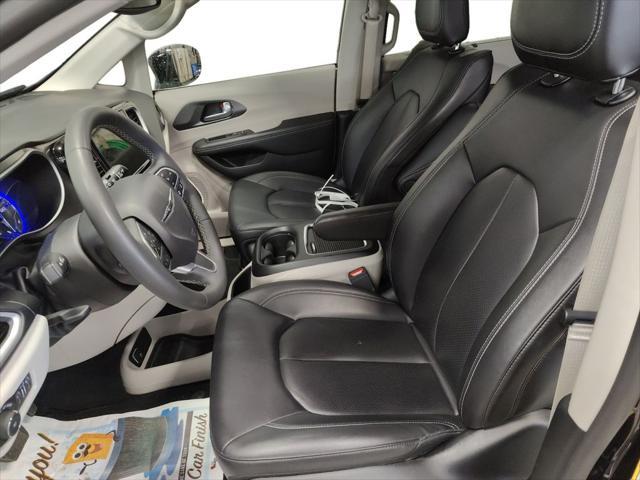 used 2024 Chrysler Pacifica car, priced at $29,700