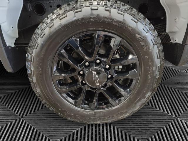 new 2025 Chevrolet Silverado 2500 car, priced at $68,085