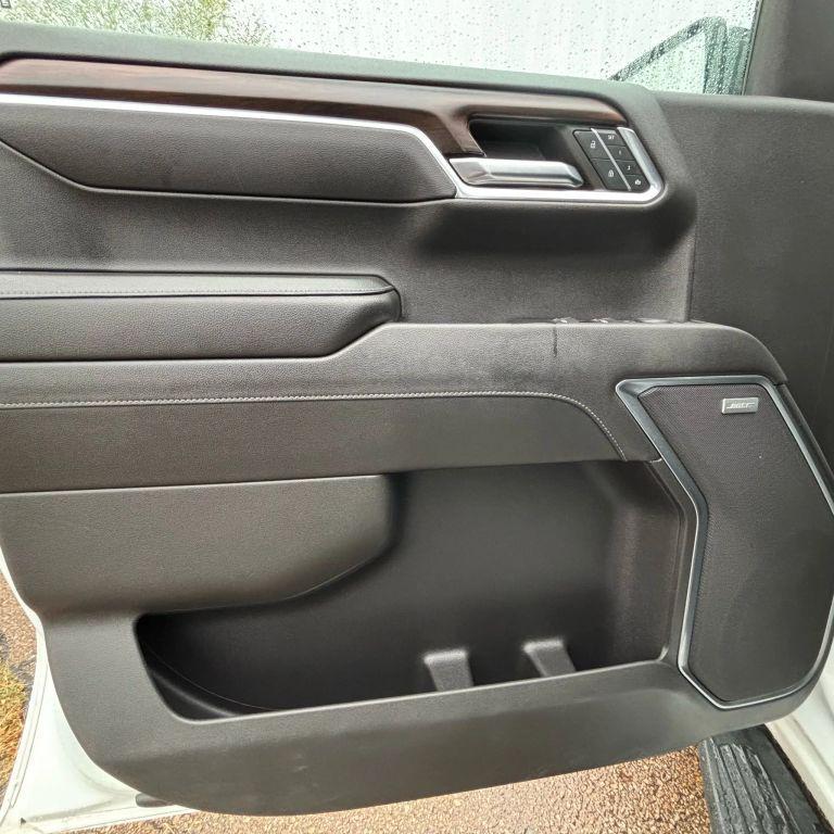 used 2022 GMC Sierra 1500 car, priced at $41,999