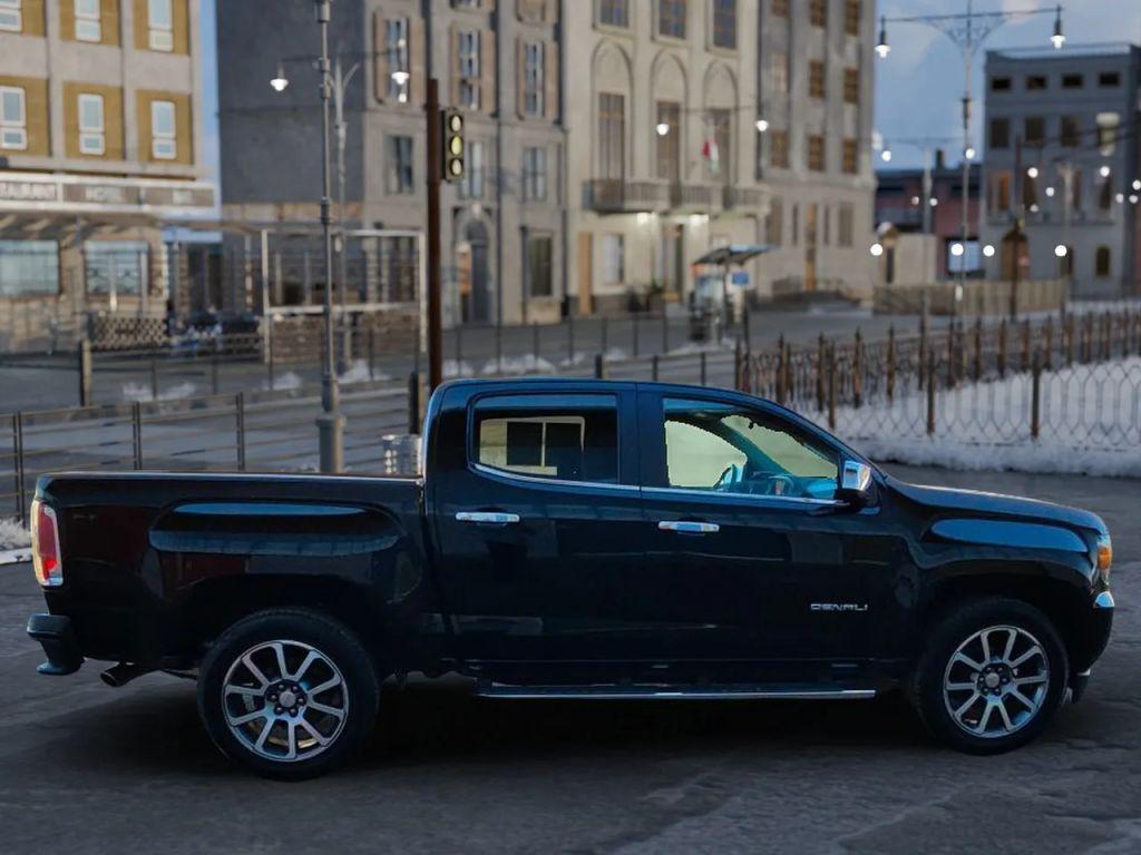 used 2020 GMC Canyon car, priced at $33,900