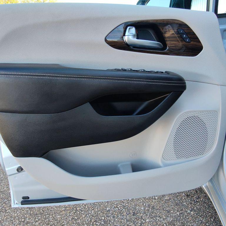 used 2023 Chrysler Pacifica car, priced at $33,930