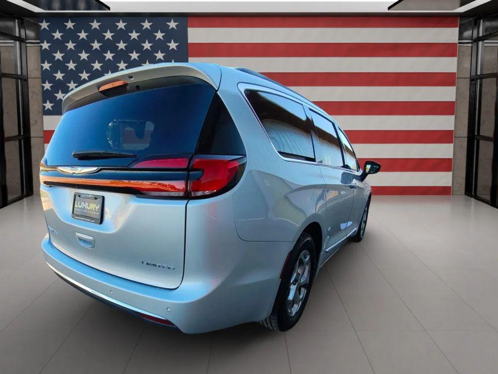 used 2023 Chrysler Pacifica car, priced at $33,930