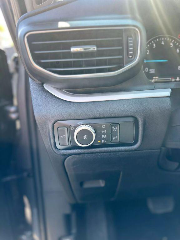 used 2023 Ford Explorer car, priced at $31,899