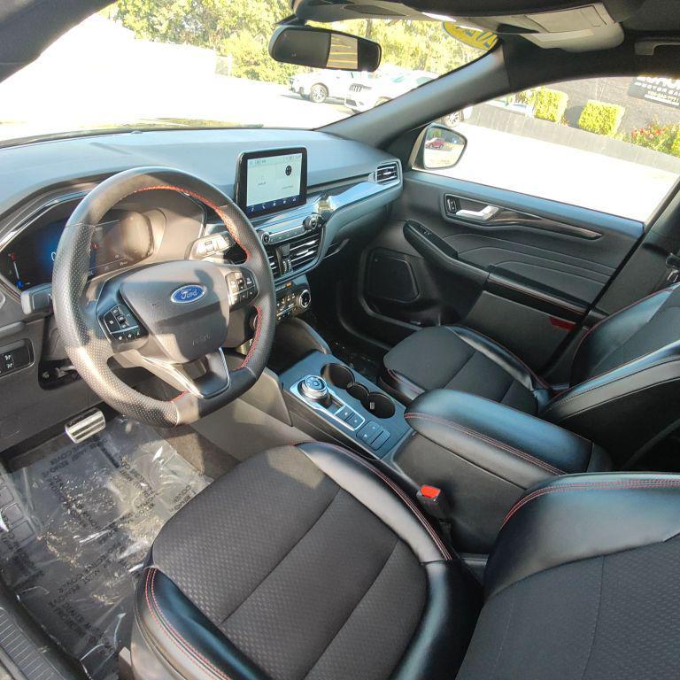 used 2024 Ford Escape car, priced at $26,888