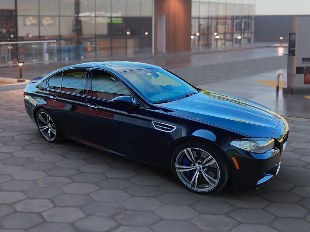 used 2013 BMW M5 car, priced at $22,000