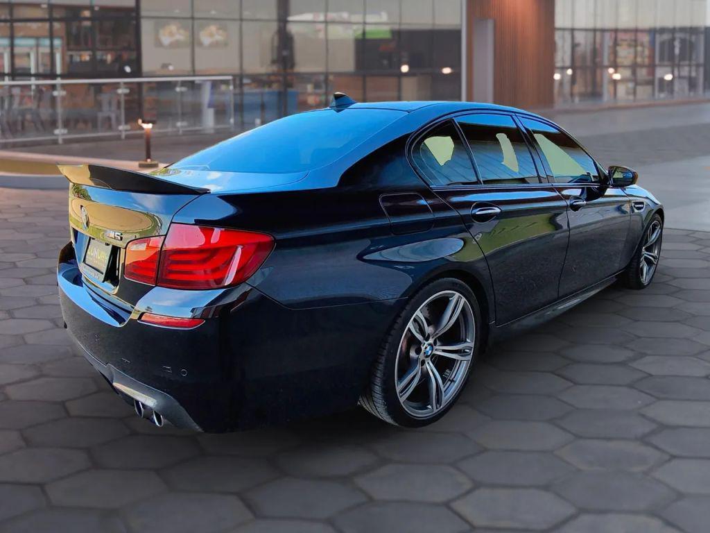used 2013 BMW M5 car, priced at $22,000