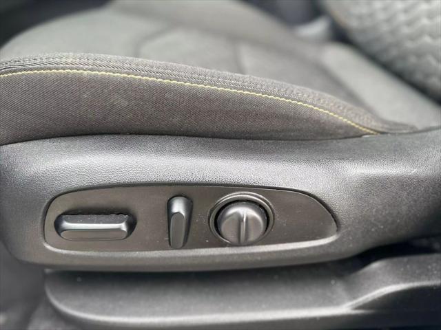 used 2021 Chevrolet Equinox car, priced at $21,899