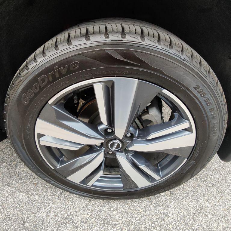 used 2023 Nissan Rogue car, priced at $28,995