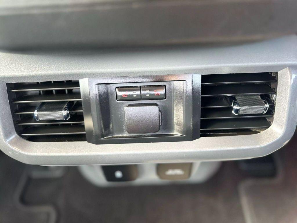 used 2022 Ford F-150 car, priced at $33,999