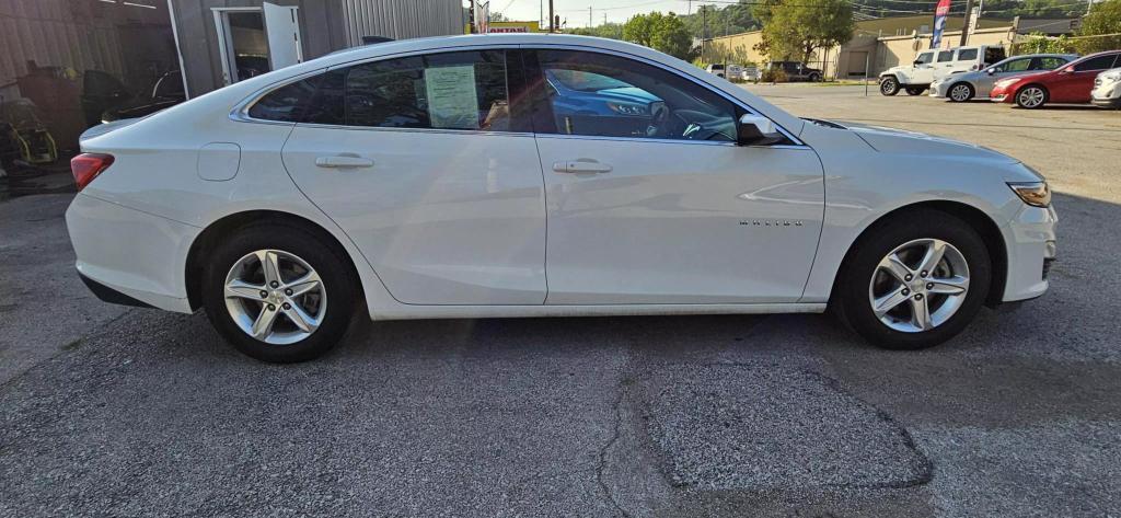 used 2022 Chevrolet Malibu car, priced at $16,800