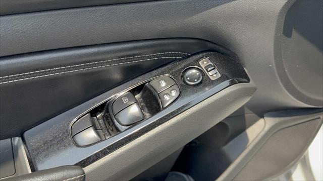 used 2023 Nissan Altima car