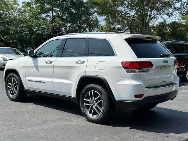 used 2022 Jeep Grand Cherokee car, priced at $19,590