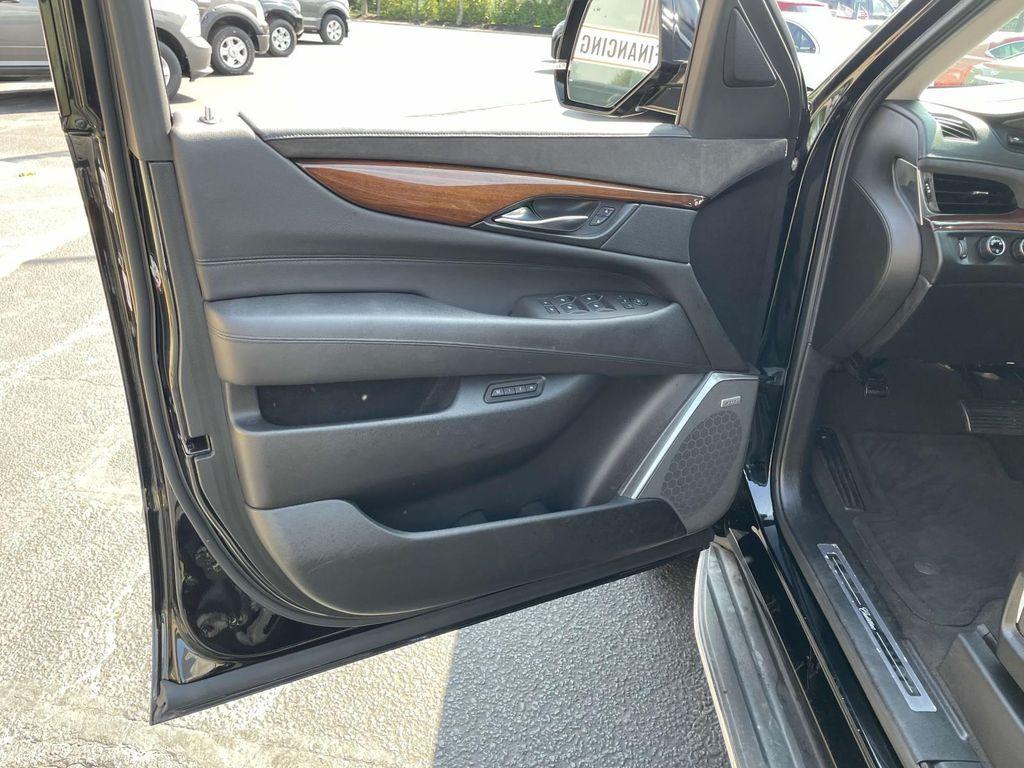 used 2015 Cadillac Escalade car, priced at $29,990